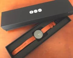 値下げ中！！！KOMONO コモノ 腕時計 LEWIS COGNAC 保証書付きのサムネイル