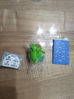 たまごっち Tamagotchi カプセルトイ　おまけ付きのサムネイル