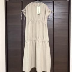 HK WORKS LONDON ワンピース ベージュ 新品　ドロスト　Mサイズ