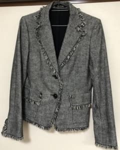 コムサデモードのジャケットのサムネイル