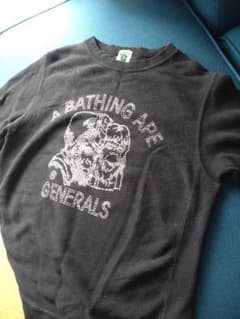 a bathing ape  トレーナー　130センチのサムネイル