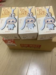 ラブブ　未開封 ぬいぐるみペンダント 3点セット　※オンライン等売り切れ中の商品のサムネイル