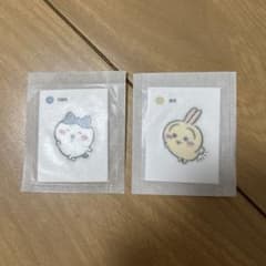 ちいかわ シール 2枚セット　韓国限定　うさぎ　ハチワレのサムネイル