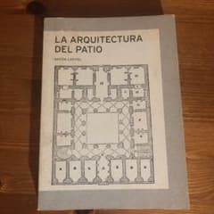La arquitectura del patio中庭の建築のサムネイル