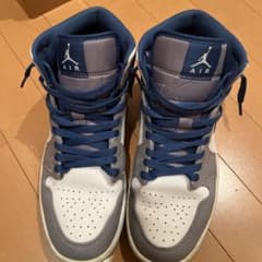 NIKE AIR JORDAN 1 MID グレー ネイビーのサムネイル