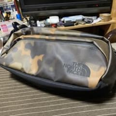 ノースフェイスウエストポーチ迷彩のサムネイル