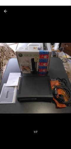 Xbox360エリート　分け有り品　CDのみ稼働品DVDとゲームは、不動品です。 Xbox360エリート 分け有り品 CDのみ稼働品DVDとゲームは、不動品です