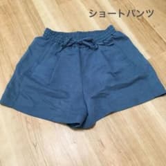 ショートパンツのサムネイル