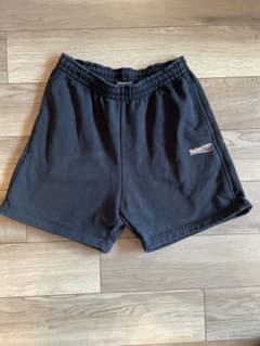 BALENCIAGA バレンシアガ　ショートパンツのサムネイル