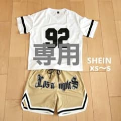 SHEIN　Tシャツ　ハーフパンツ　ヘアバンド　セットのサムネイル