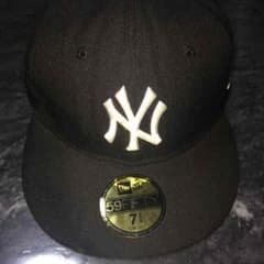 NEW ERA キャップ 7 3/8のサムネイル