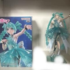 初音ミク Clearluxe エメラルドジェム フィギュア ミク - メルカリ