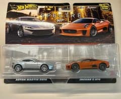 j*y様 SPECTRE 007 AstonMartinDB10& Jaguar