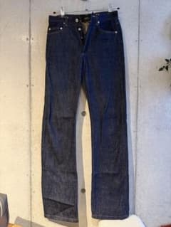 A.P.C. BOOTLEG ストレートデニム インディゴ サイズ27のサムネイル