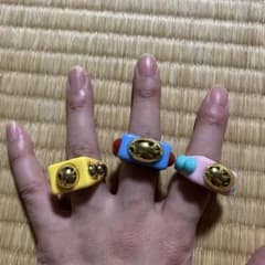 新品アクリルリング3点のサムネイル