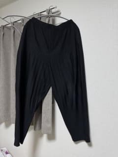 HOMME PLISSE ISSEY MIYAKE 定番パンツ ブラックのサムネイル