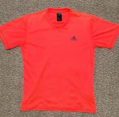 adidas Tシャツのサムネイル