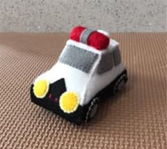 ハンドメイド ◉フェルトのパトカーのサムネイル