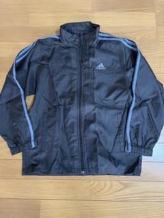 adidas ウィンブレ上　裏地なし160センチのサムネイル