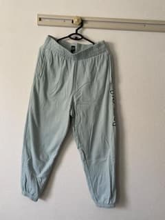 GAPスウェットのサムネイル
