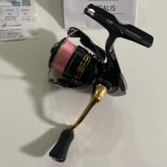 Daiwa LEGALIS LT2000S-XH スピニングリール 23レガリスのサムネイル