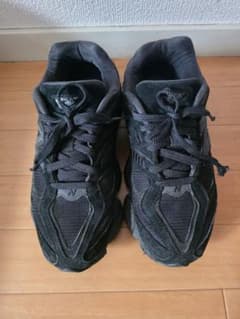 New Balance 9060 Tripple Black 27 cmのサムネイル
