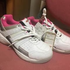 ellesse テニスシューズのサムネイル