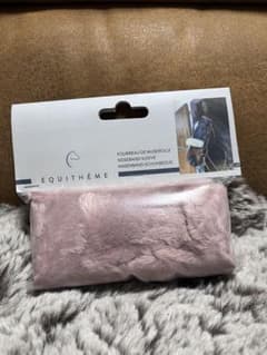 乗馬用品　エクイテーマ　鼻革用　ボアカバー　ピンクのサムネイル