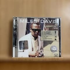 Miles Davis At Newport 1958 CD - メルカリ