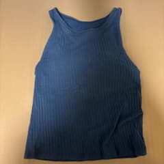 UNIQLOカップ付きアメスリタンクトップ Mサイズのサムネイル