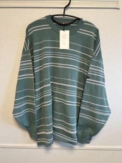 isness ボーダーニットのサムネイル