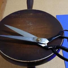 庄三郎はさみのサムネイル