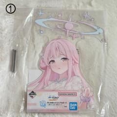 ブルアカ　一番くじ　A賞 見つめあいビジュアルボード聖園ミカ他　コンプSET ブルアカ】一番くじ A賞 見つめあいビジュアルボード 聖園ミカ - メルカリ