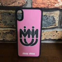 miumiu iPhoneケースのサムネイル