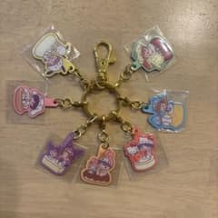 なにわ男子 メタルチャーム サンリオコラボ - メルカリ