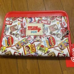 しまむら　サンリオ　ペコちゃん　書類ケースのサムネイル