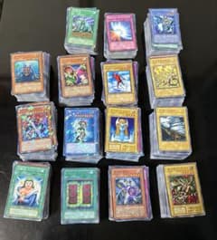 遊戯王OCG デュエルモンスターズ 引退品 1500枚以上 - メルカリ