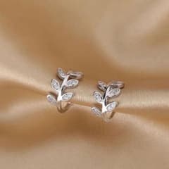 Compact Diamond [Popular] Retro Ear Cuff with Leaf Design, Silver, Korean Style
