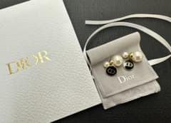 Dior パール ロゴ ピアス　トライバル　美品　⭐︎お値下げ中のサムネイル