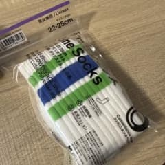 新品　ファミリーマート　ラインソックス　25-28 男女兼用のサムネイル