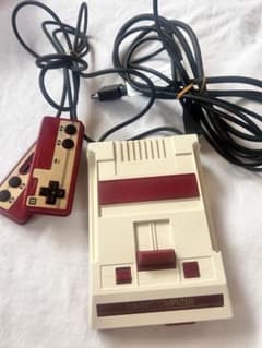 ニンテンドークラシックミニ ファミリーコンピューターのサムネイル