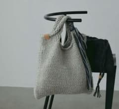 新品 ETRE TOKYO 限定品 HAND KNIT BAG & POUCH 新品未使用 etre tokyo HAND KNIT BAG & POUCH - メルカリ