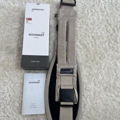 GOOSEKET Toddler Sling ベージュのサムネイル