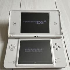 任天堂 NINTENDO DSi LL本体 ホワイトのサムネイル