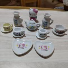 本日まで❣️キティちゃん♡陶器セットand根付け　超レア 本日まで❣️キティちゃん♡陶器セットand根付け 超レア 本日