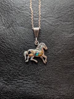 インディアンジュエリー 馬 インレイ 925 インディアンジュエリー 馬 インレイ 925 - メルカリ