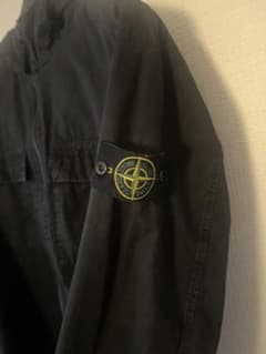 STONE ISLAND ブラックナイロンジャケット 正規品のサムネイル