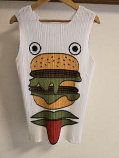 プリーツプリーズ ハンバーガー タンクトップ