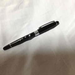 アニエス ベー の万年筆のサムネイル