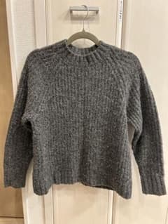 UNIQLO 長袖 ニット セーター グレー Sのサムネイル